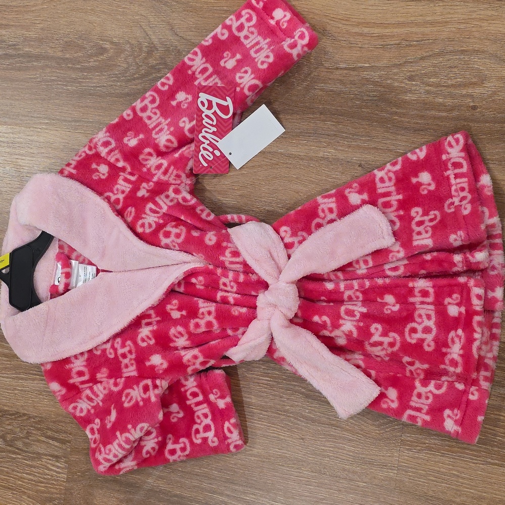 Barbie bath robe